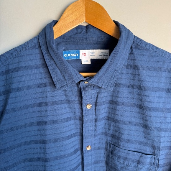 Old Navy Men's Everyday Shirt Textured Short Sleeve Button Up Blue Size XXL - Picture 4 of 13